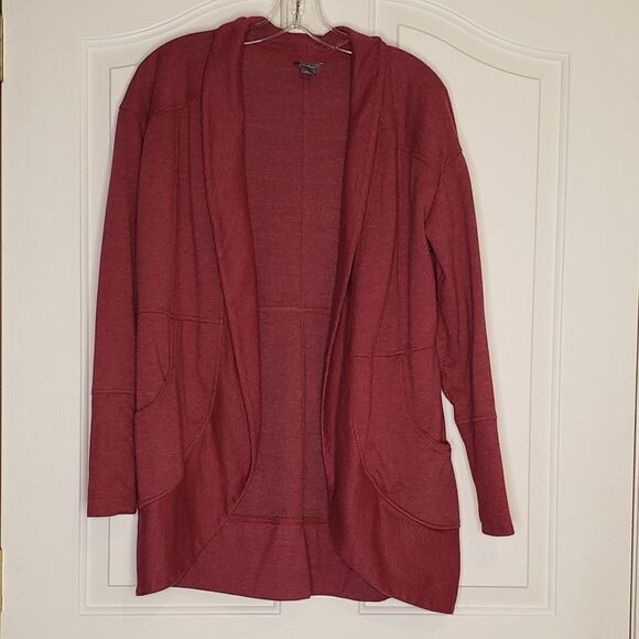 Eddie Bauer Cardigan  - Picture 2 of 6